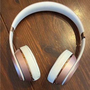 Beats Solo 3 Rose Gold - Pre-Owned